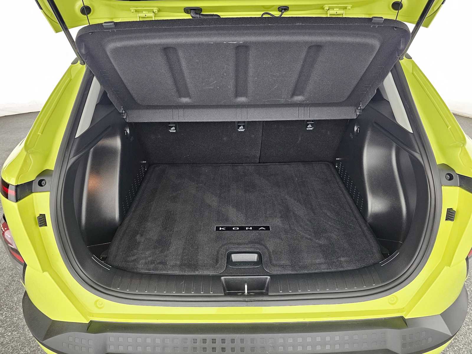 Used 2024 Hyundai Kona SEL FWD image 14