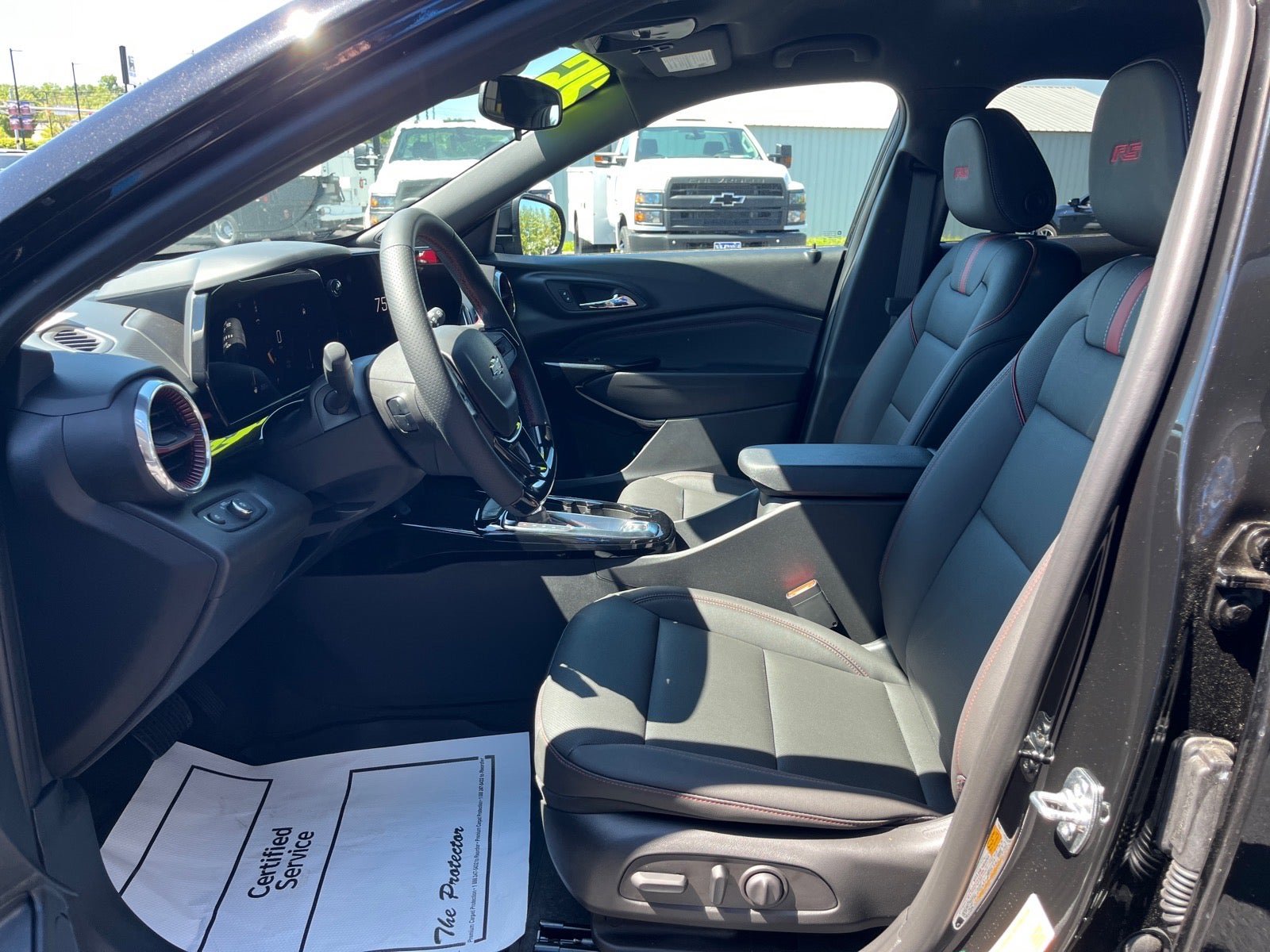 New 2026 Chevrolet Trax RS w/ Driver Confidence Package FWD image 16