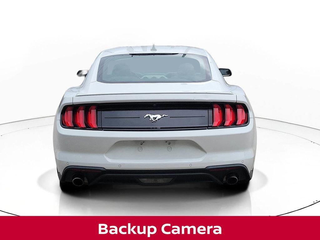 Used 2022 Ford Mustang Premium RWD image 5