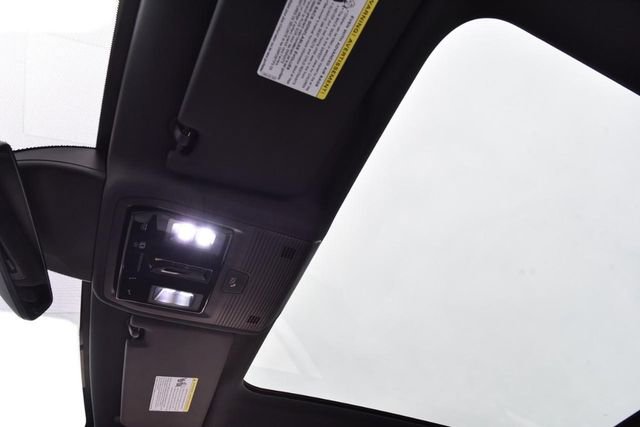 New 2025 Volkswagen ID.4 Pro S Plus image 19