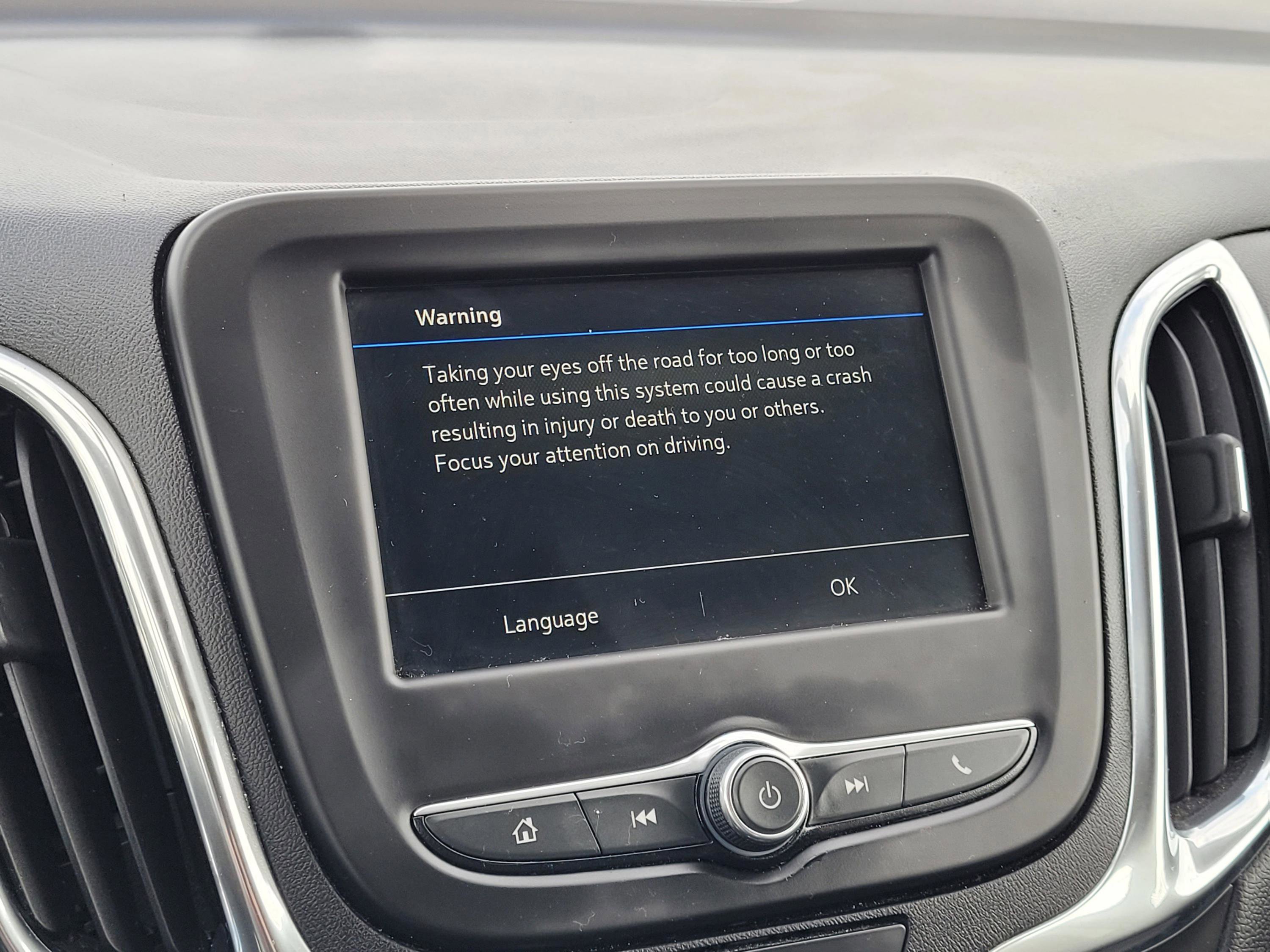 Used 2019 Chevrolet Equinox LT image 16