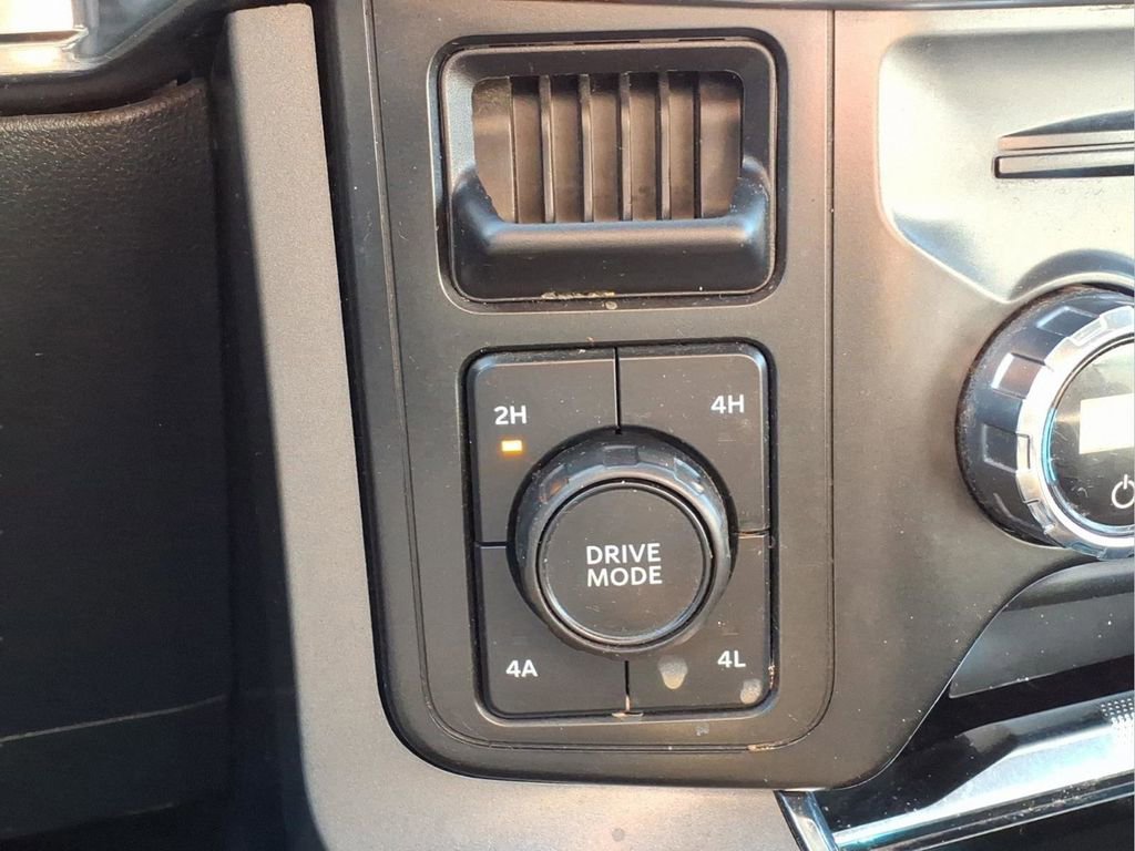 Used 2021 Ford F150 Lariat AWD/4WD image 10