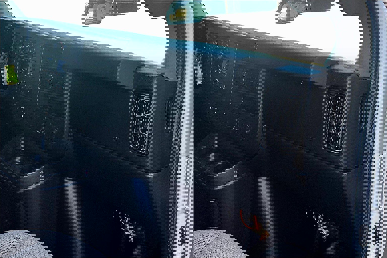 Used 2016 Chevrolet Express 2500 image 14