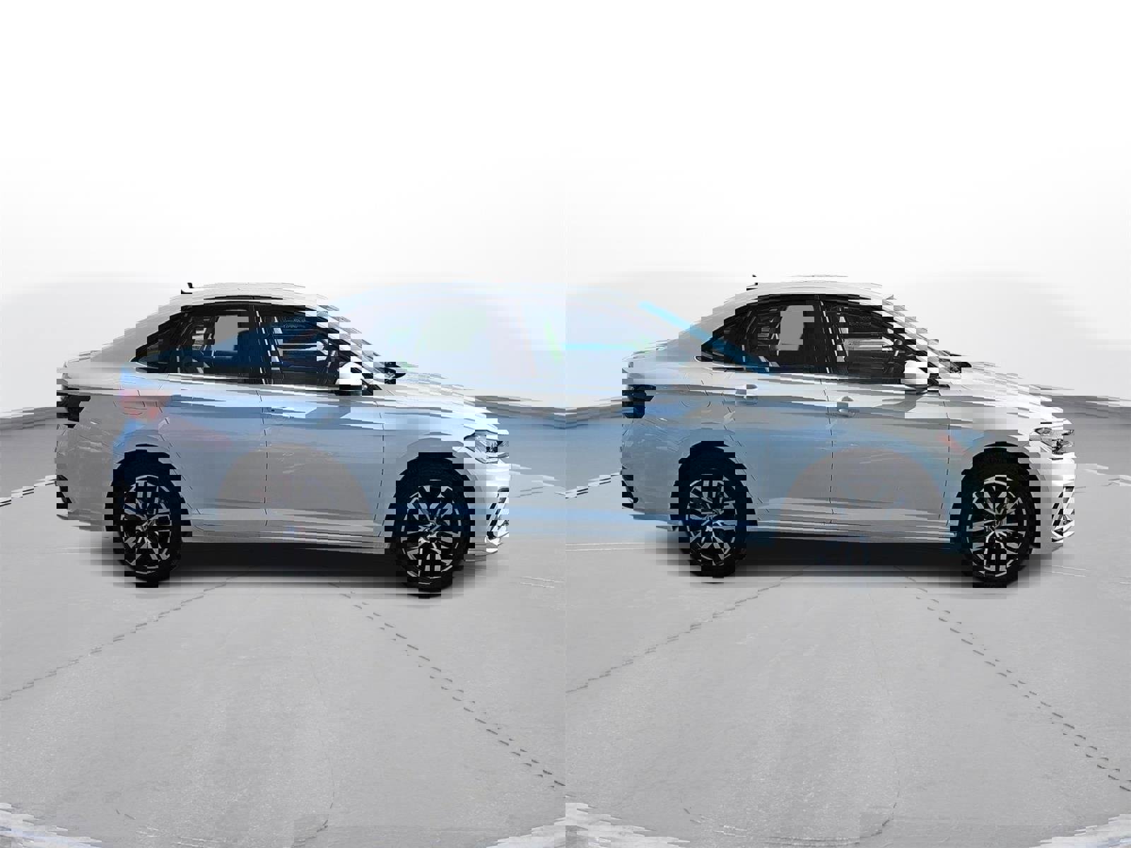 Used 2025 Volkswagen Jetta SE image 4