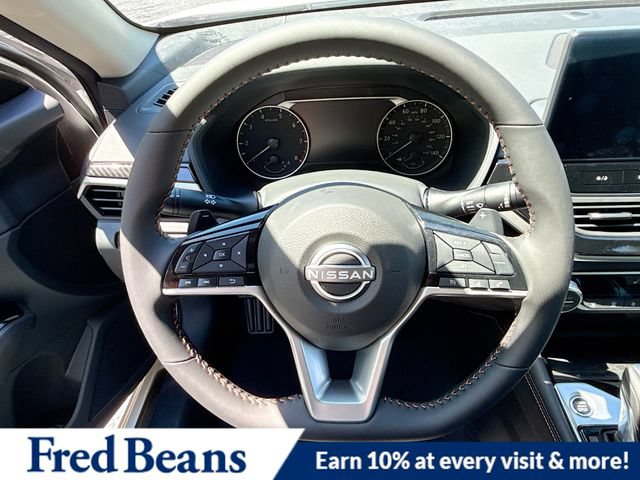 New 2025 Nissan Altima 2.5 SR w/ SR Premium Package FWD image 9