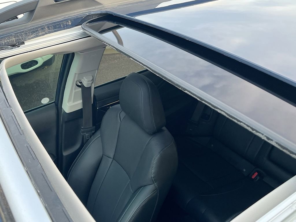 Used 2024 Subaru Outback Limited w/ Popular Package #2 image 23