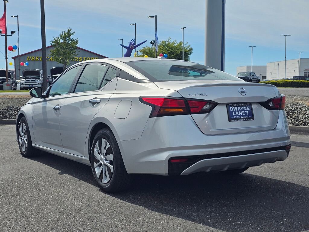Used 2019 Nissan Altima 2.5 S FWD image 3