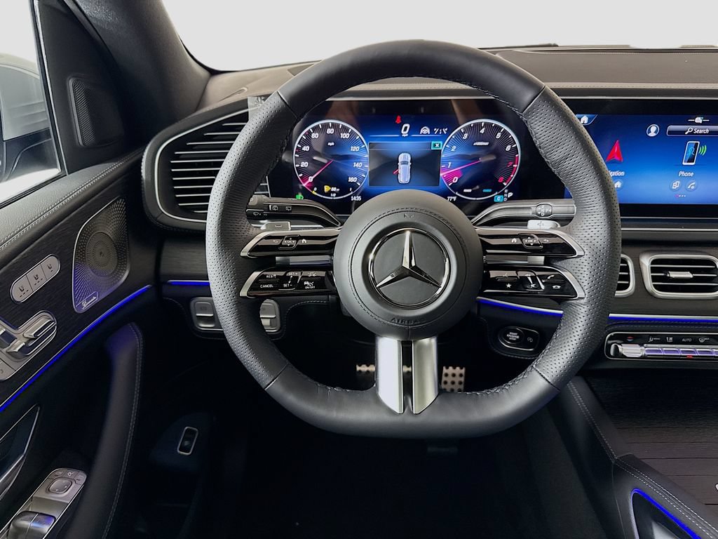 New 2026 Mercedes-Benz GLS 580 4MATIC image 11