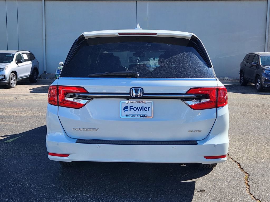 Used 2023 Honda Odyssey Elite image 6