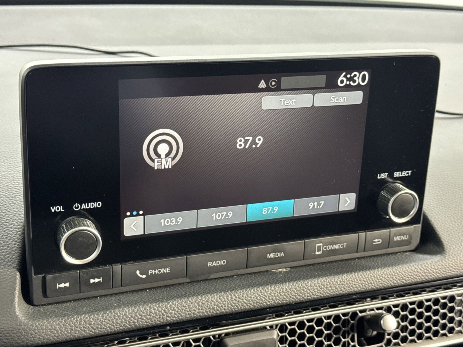 Used 2025 Honda Civic Sport image 22
