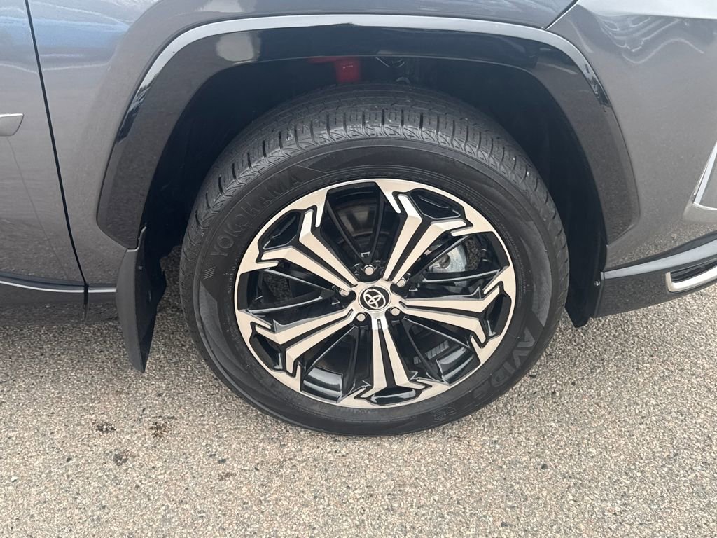 Used 2023 Toyota RAV4 XSE image 36