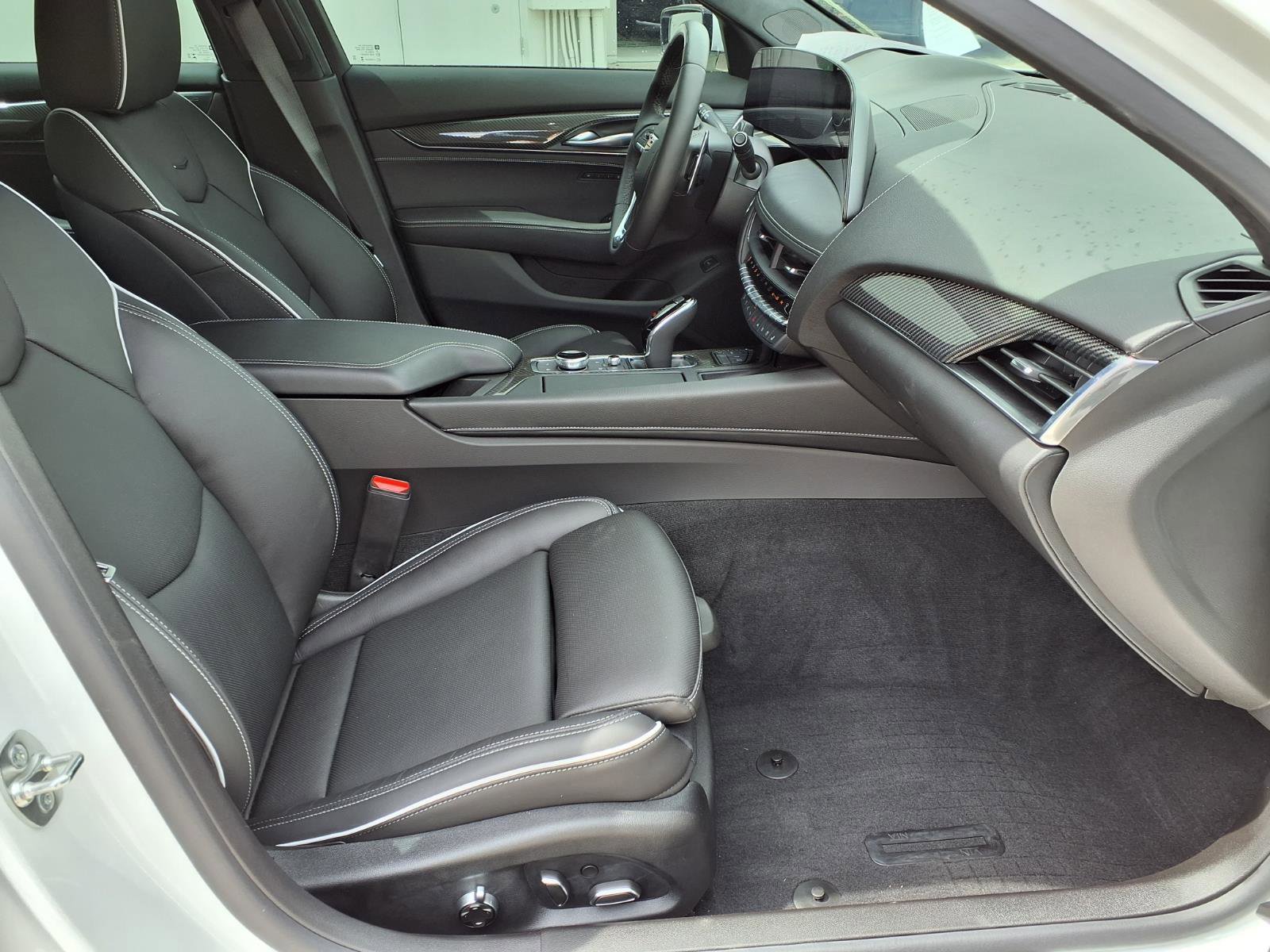 Certified 2025 Cadillac CT5 V Blackwing w/ Super Cruise 1 Package image 9