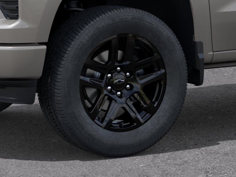 New 2026 Chevrolet Silverado 1500 Custom w/ LPO, Dark Essentials Package AWD/4WD image 10