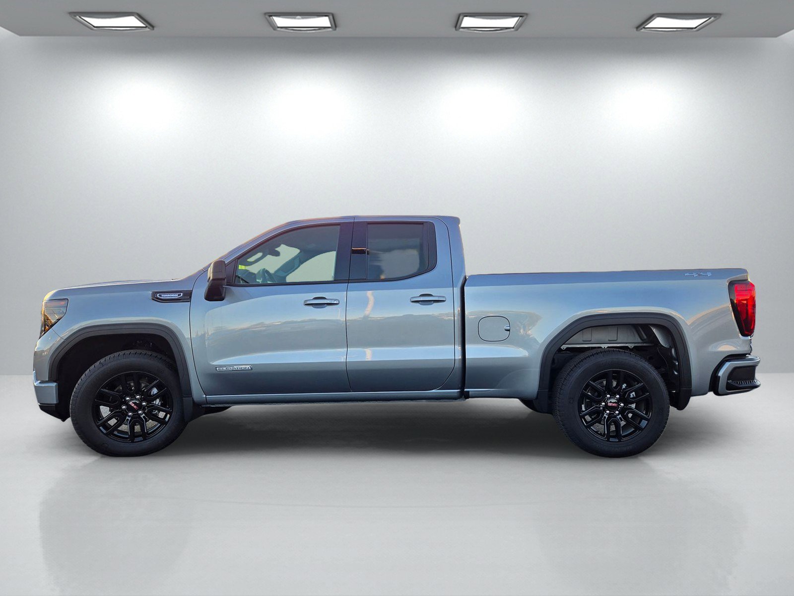Used 2025 GMC Sierra 1500 Elevation image 7