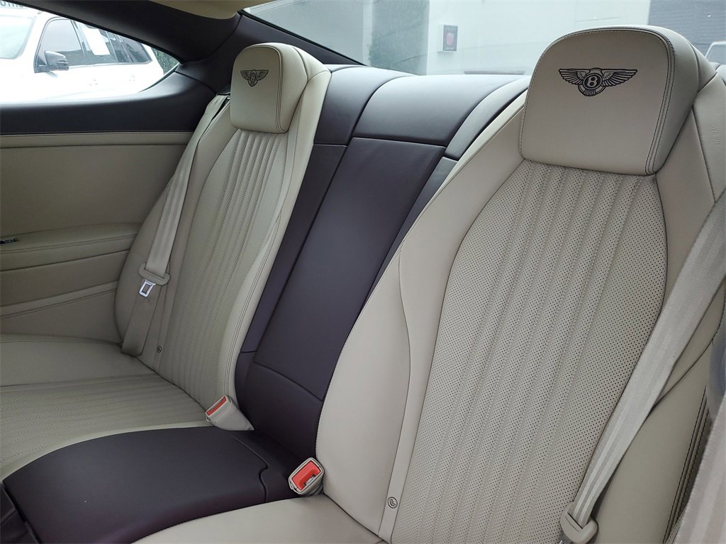 Used 2016 Bentley Continental GT image 13
