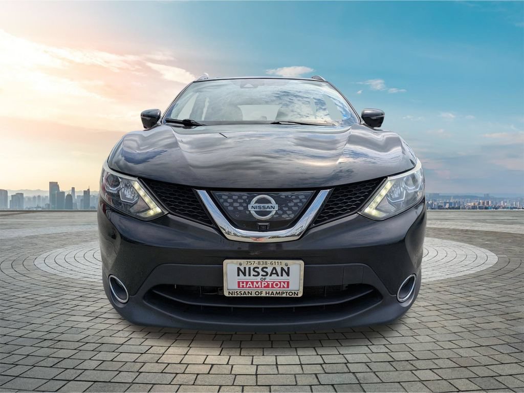 Used 2018 Nissan Rogue Sport SL w/ SL Premium Package FWD image 10