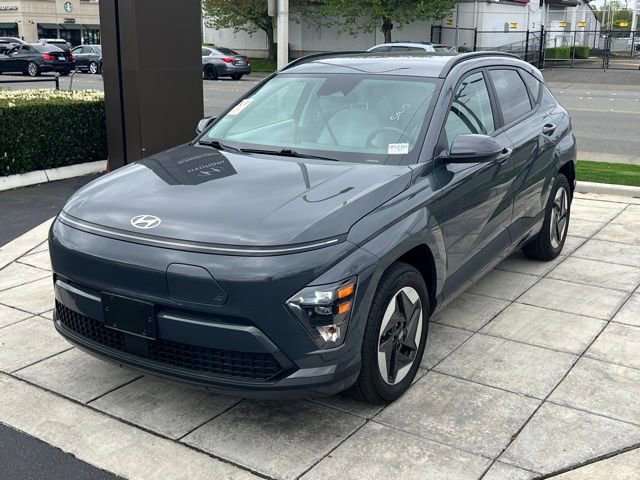 Certified 2024 Hyundai Kona SEL FWD image 5