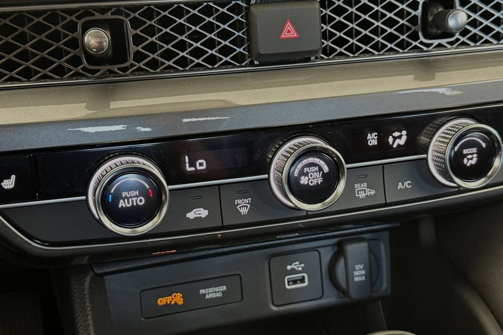 New 2025 Acura Integra image 16