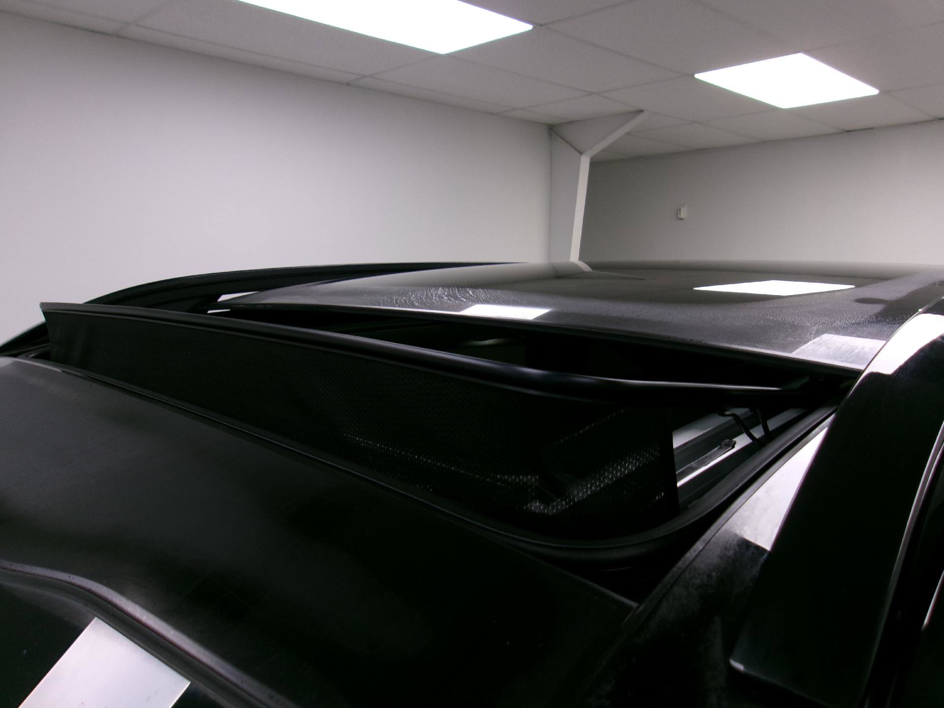 Used 2024 Kia Sorento SX image 4