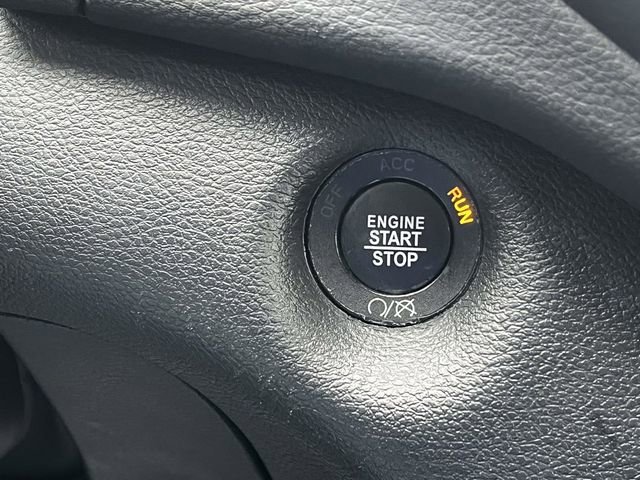 Used 2021 Jeep Cherokee Limited image 34