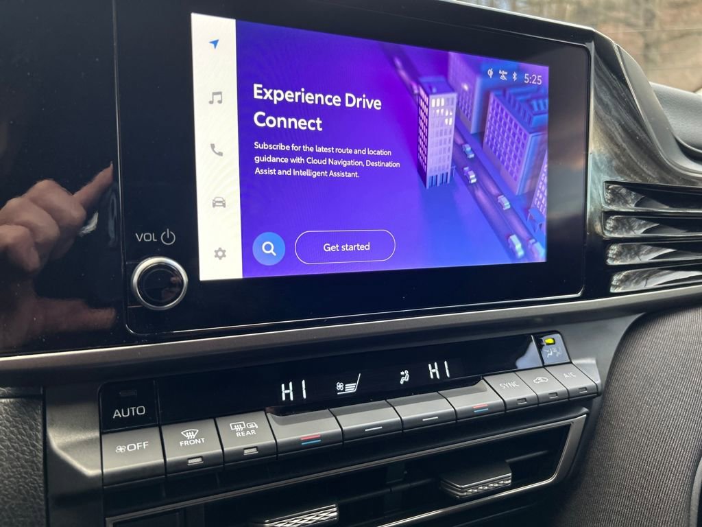 Certified 2025 Toyota Camry LE w/ Convenience Package image 13