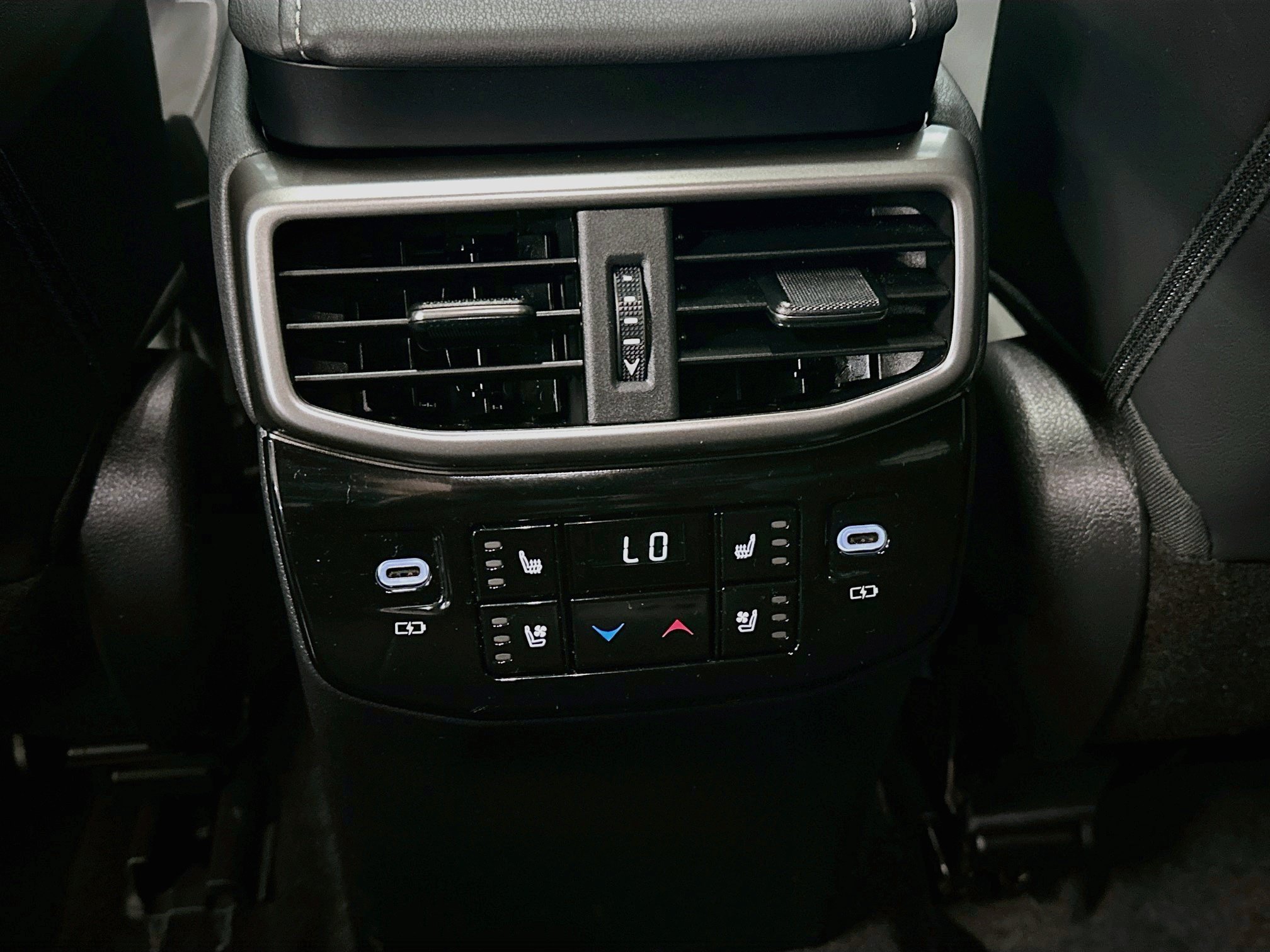 Used 2023 Lexus RX 350 Premium Plus w/ Cold Area Package AWD/4WD image 26
