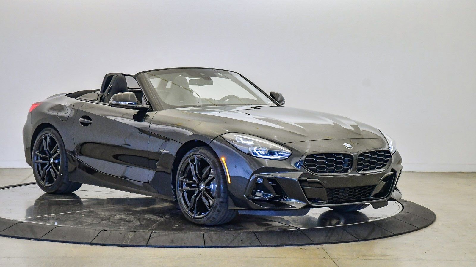 New 2026 BMW Z4 sDrive30i w/ Premium Package image 32