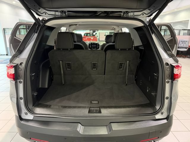 Used 2021 Chevrolet Traverse LT FWD image 10