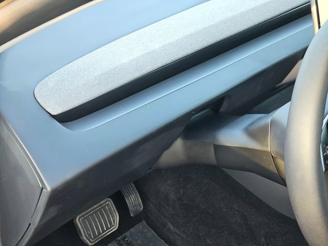 Used 2025 Tesla Model 3 Long Range image 16