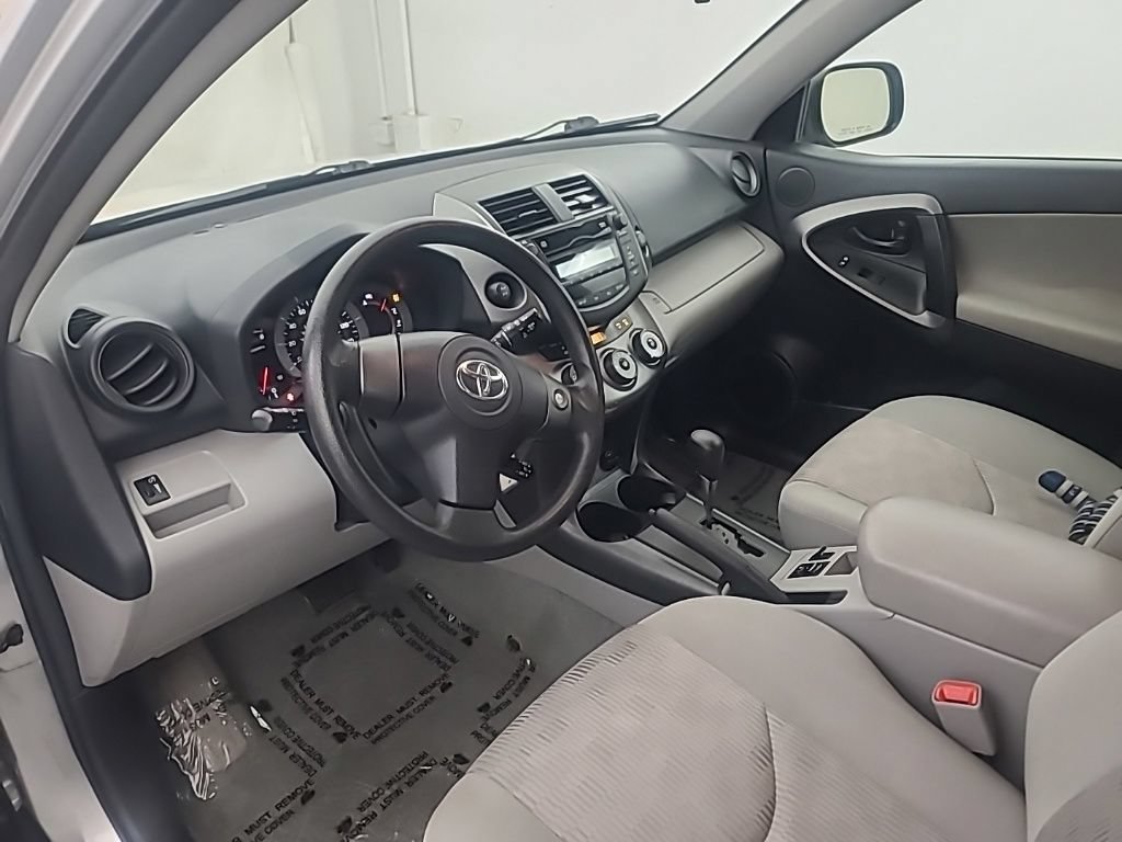 Used 2011 Toyota RAV4 4WD w/ Base L4 Extra Value Pkg image 24