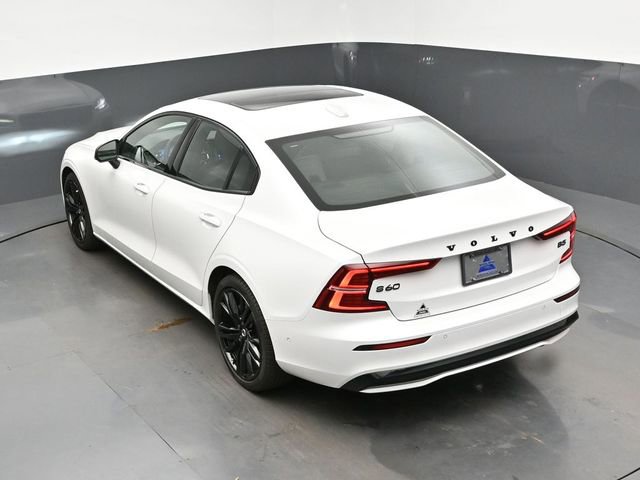 Used 2024 Volvo S60 B5 Plus w/ Climate Package FWD image 21