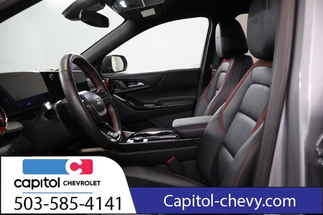 Used 2025 Chevrolet Equinox RS AWD/4WD image 13