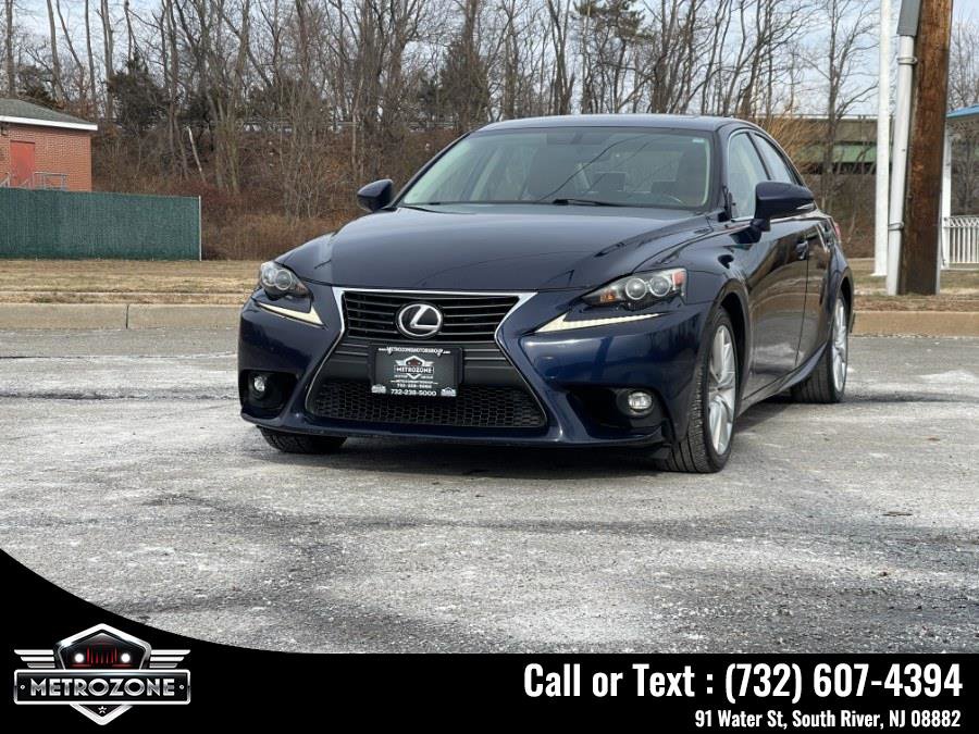 Used 2015 Lexus IS 250 AWD image 3