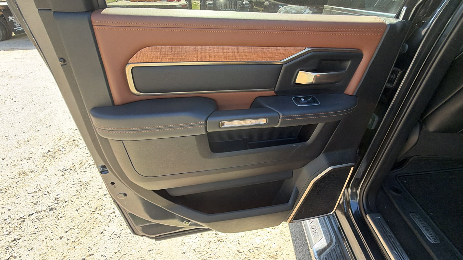 Used 2022 RAM 3500 Limited image 22