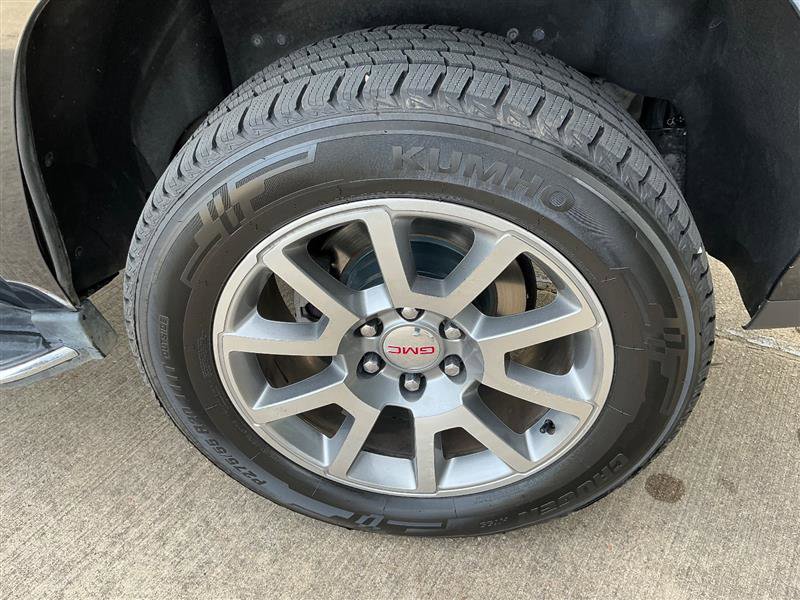 Used 2018 GMC Yukon Denali image 22