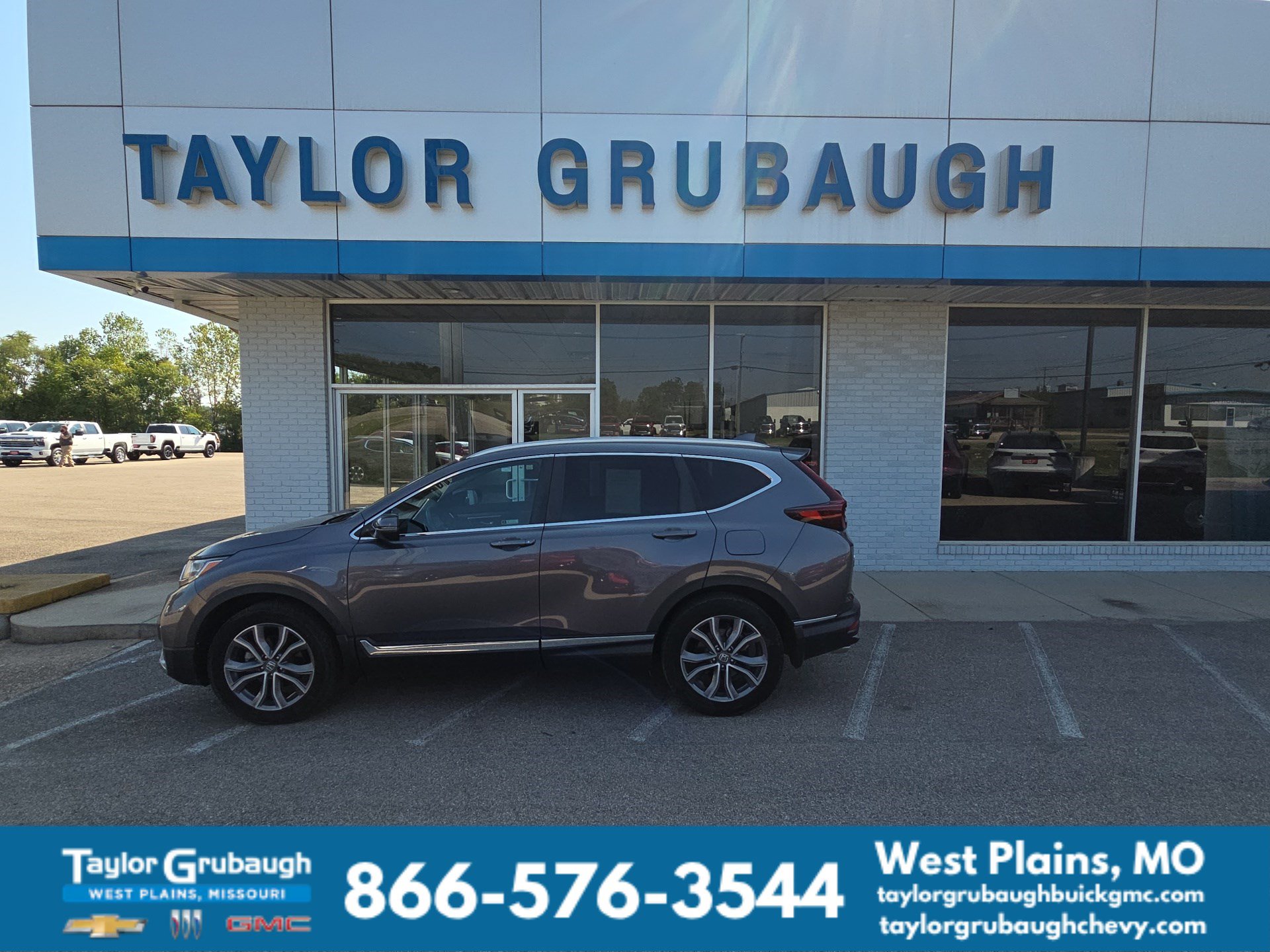 Used 2021 Honda CR-V Touring image 1