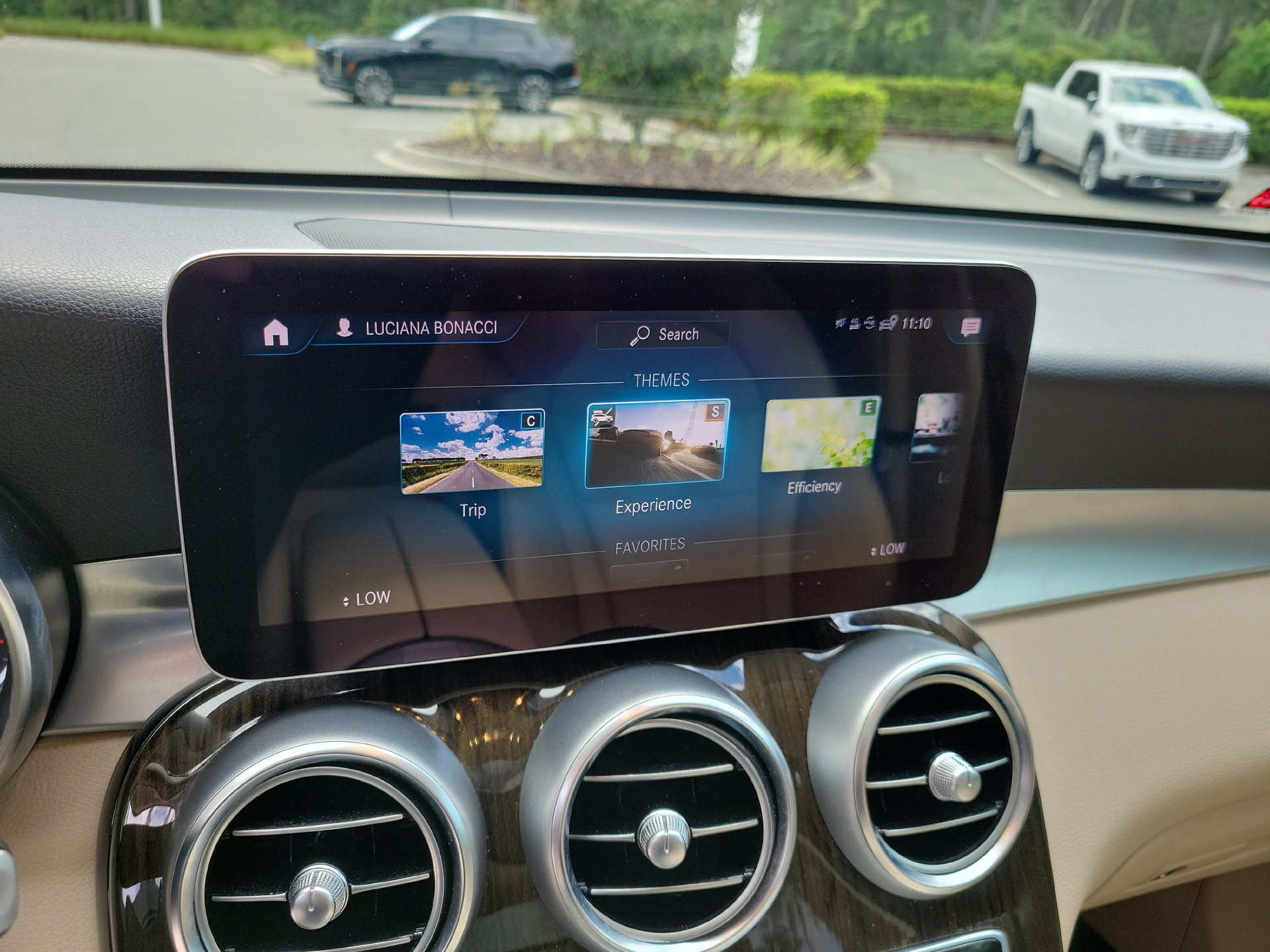 Used 2021 Mercedes-Benz GLC 300 w/ Premium Package image 35