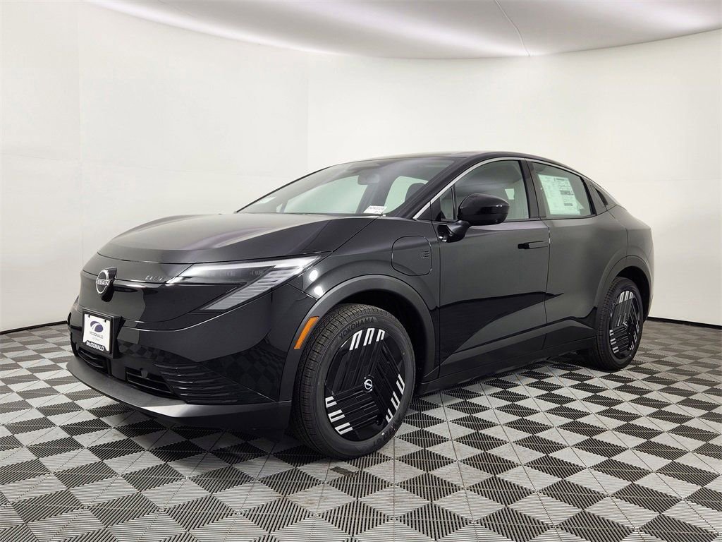 New 2026 Nissan Leaf w/ Floor Mat Package (S+)