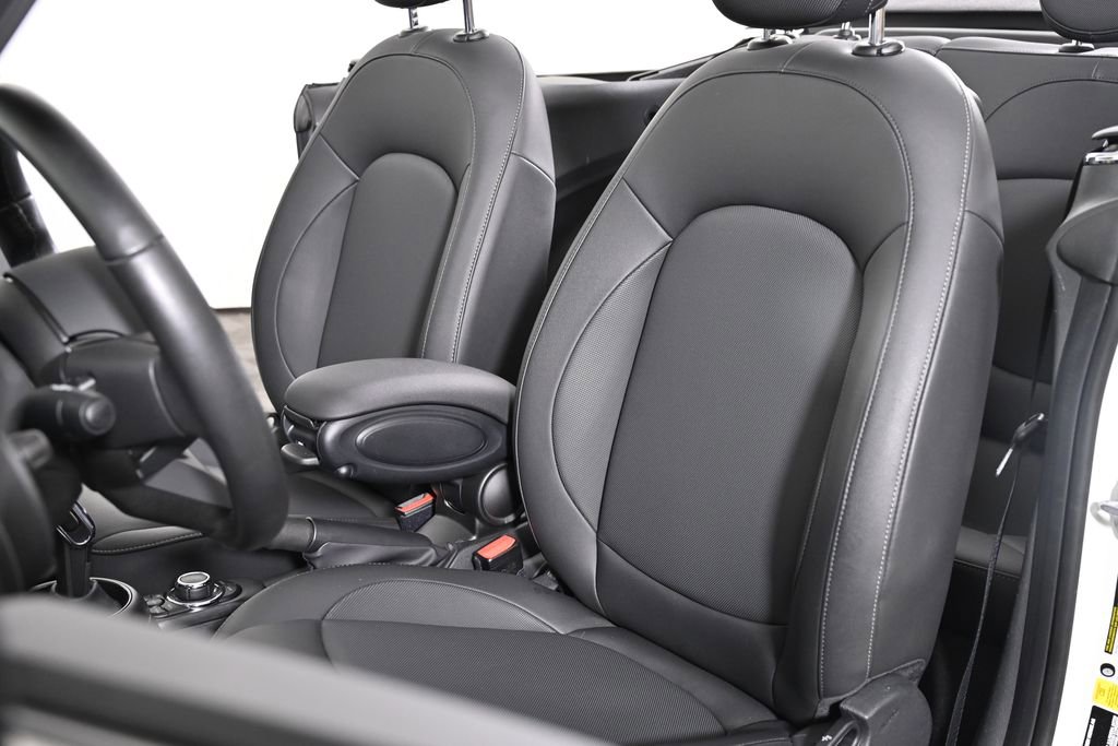Used 2023 MINI Cooper Convertible image 30