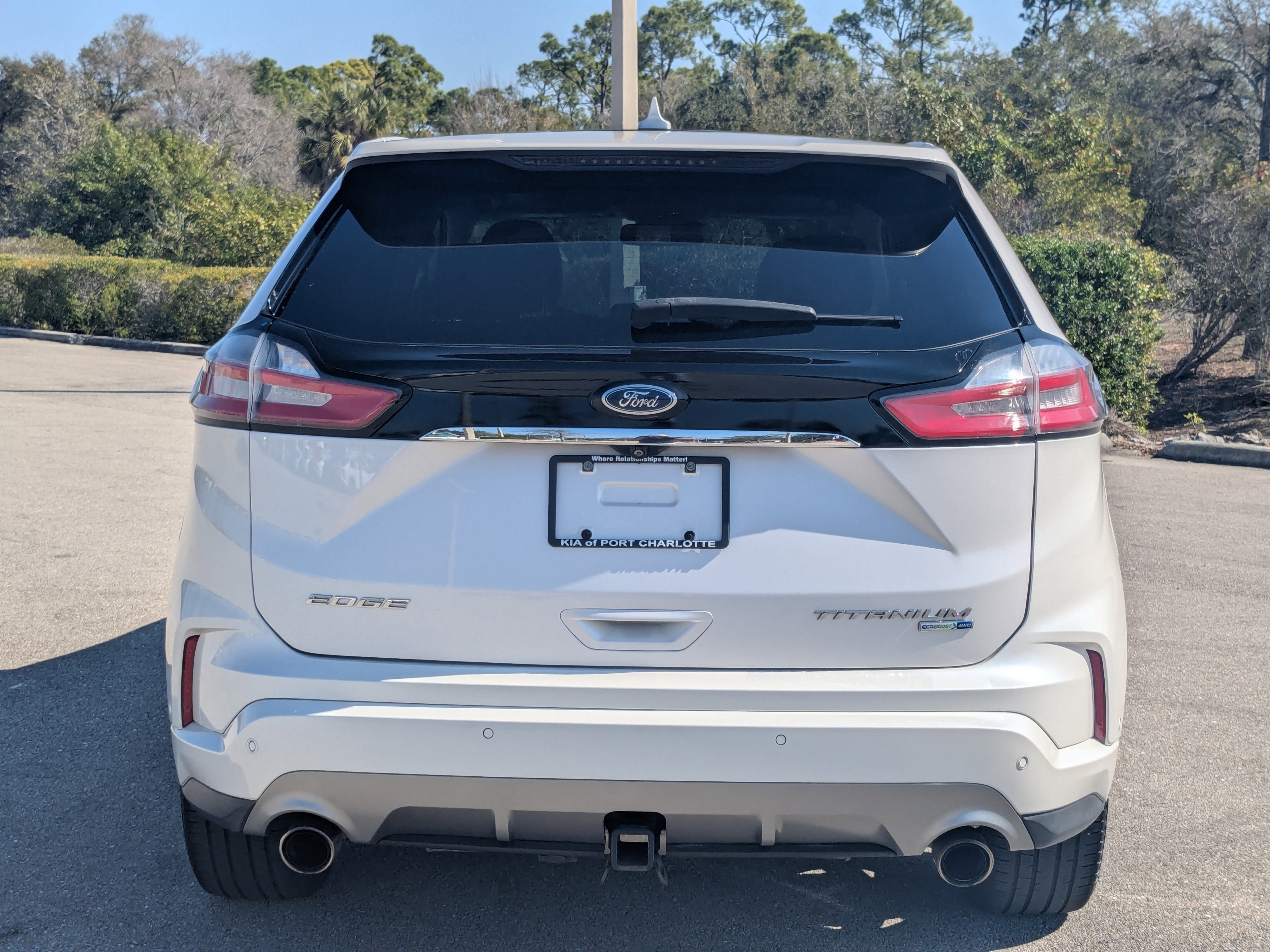 Used 2019 Ford Edge Titanium w/ Equipment Group 301A image 6