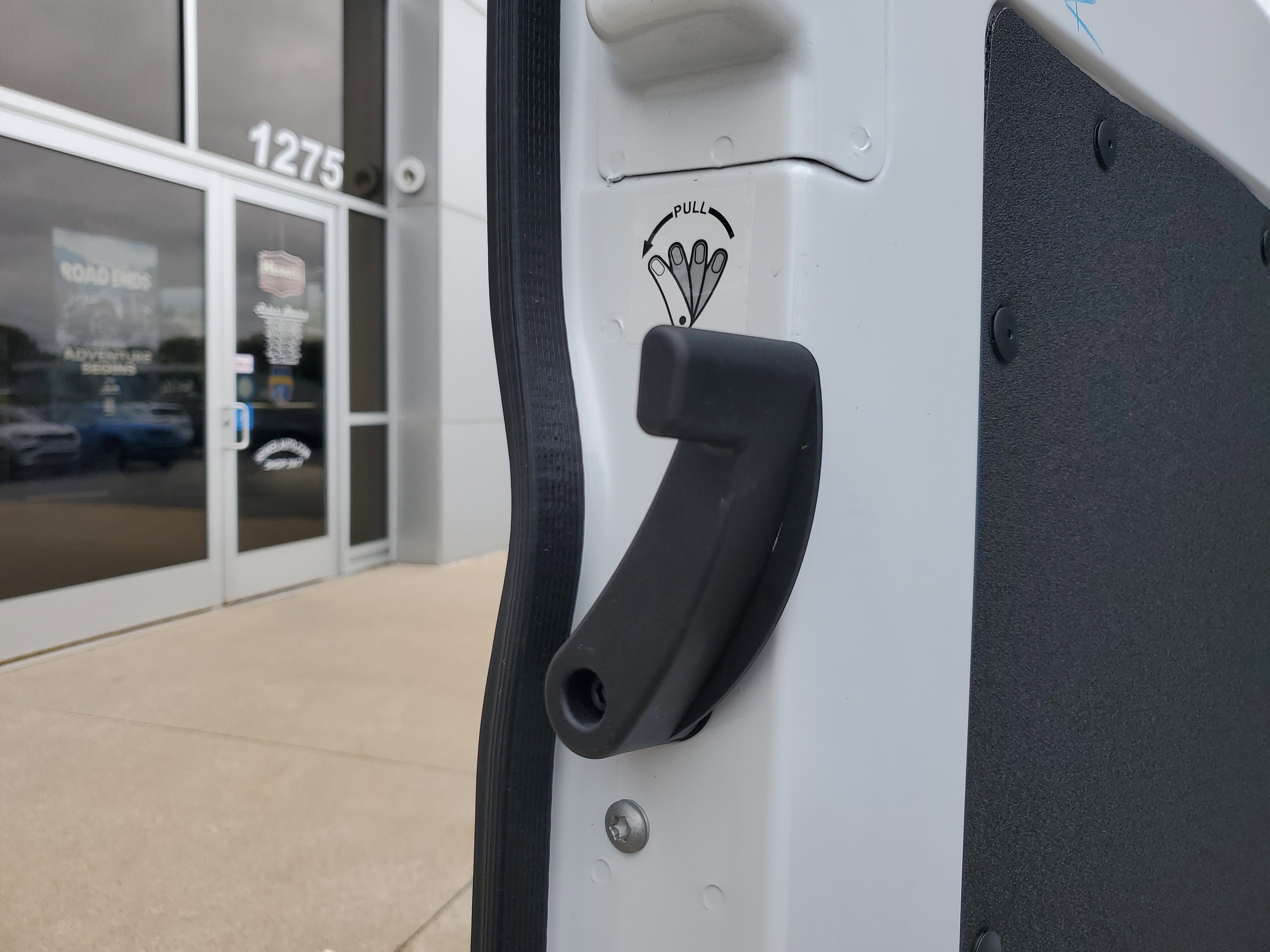 Used 2025 RAM ProMaster 2500 w/ Convenience Group image 23