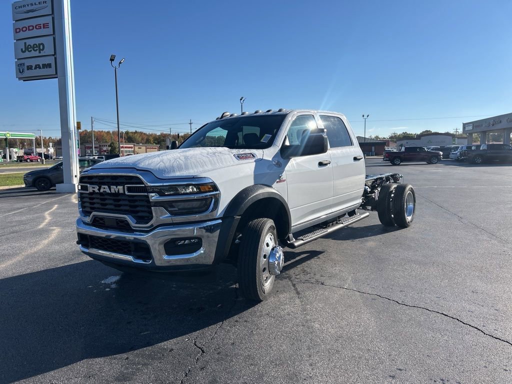 New 2026 RAM 5500 Tradesman w/ Chrome Appearance Group image 9