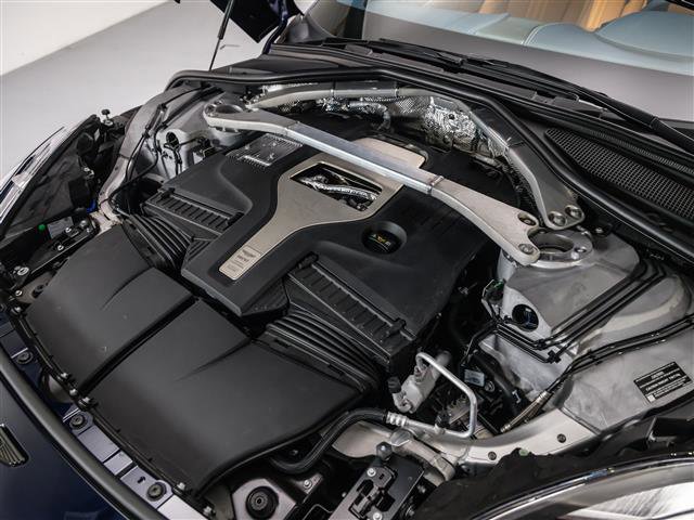 New 2026 Aston Martin DBX 707 image 19