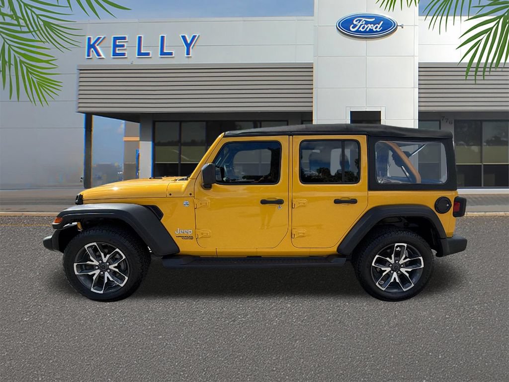 Used 2018 Jeep Wrangler Unlimited Sport AWD/4WD image 2