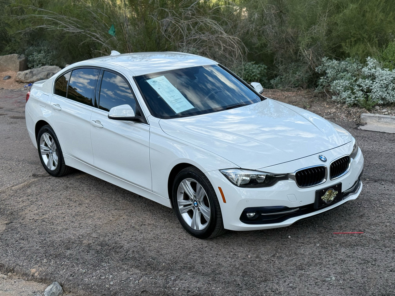 Used 2017 BMW 330i Sedan image 9