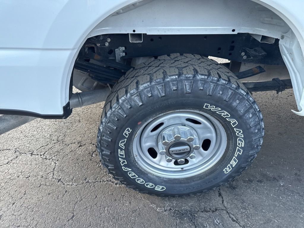 Certified 2023 Ford F350 XL w/ Snow Plow Prep Package image 31