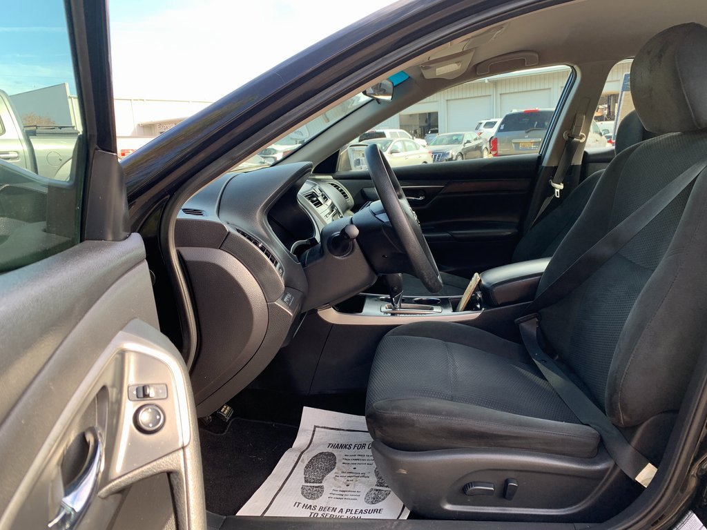 Used 2015 Nissan Altima 2.5 S w/ Sport Value Package image 20