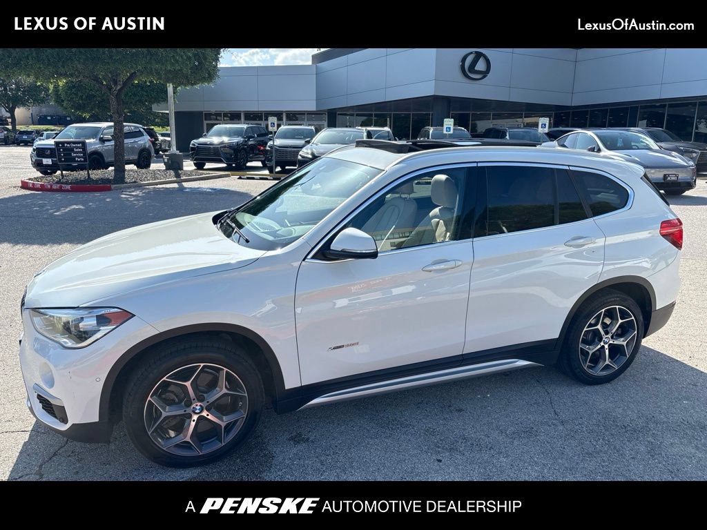 Used 2017 BMW X1 xDrive28i AWD/4WD image 1