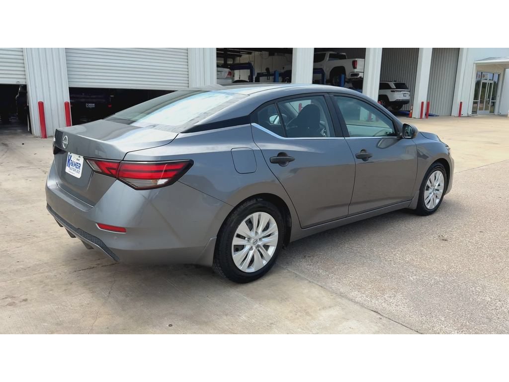 Used 2024 Nissan Sentra S FWD image 8