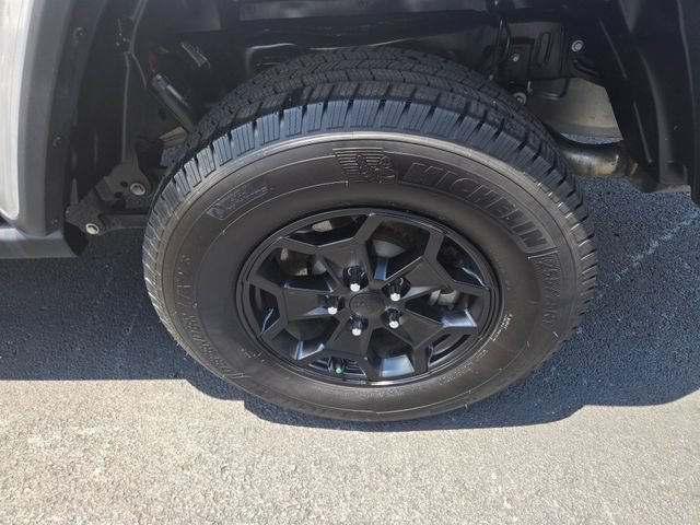 Used 2021 Jeep Gladiator Sport AWD/4WD image 19